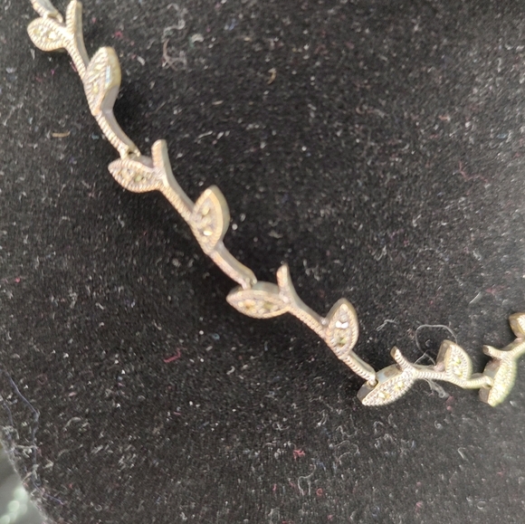 Judith Jack Necklace Sterling Silver Marcasite Crystal Delicate Leaf - Picture 11 of 13